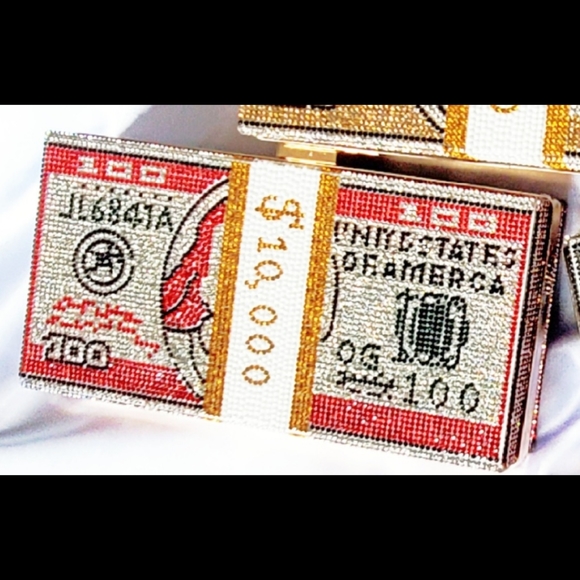 Bandy Candy - Picture 1 of 2